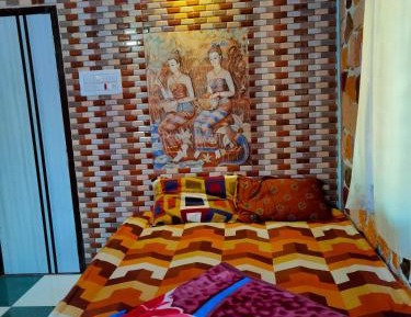Basic Triple Room