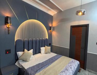 King Room with Garden View