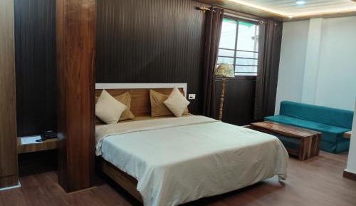 Double Room with Mountain View
