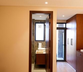 Deluxe Room with Balcony