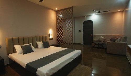 Superior King Room