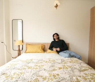Queen Room with Balcony