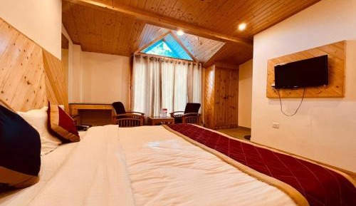 King Room with Balcony