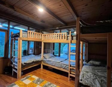 6-Bed Mixed Dormitory Room