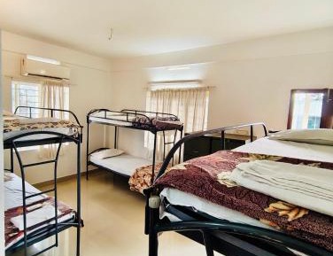 Bed in 6-Bed Mixed Dormitory Room