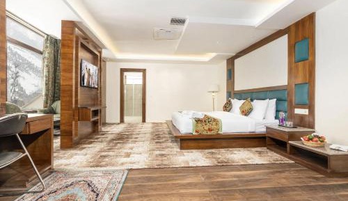 Executive Suite