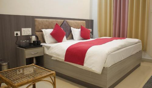 Double Room with Mountain View
