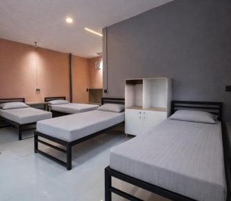 4-Bed Mixed Dormitory Room