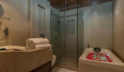 Suite with Private Pool