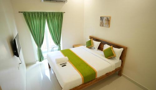 Superior Deluxe Double or Twin Room 