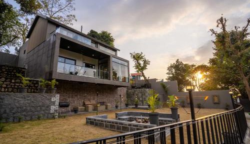 Three-Bedroom Villa