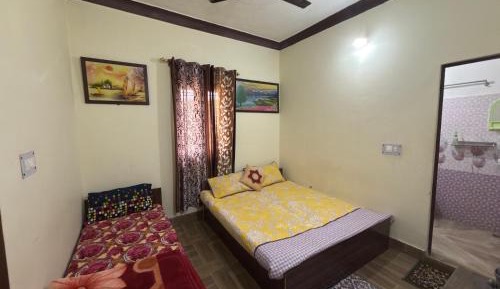Triple Room with Private Bathroom