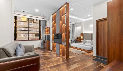 Suite with City View