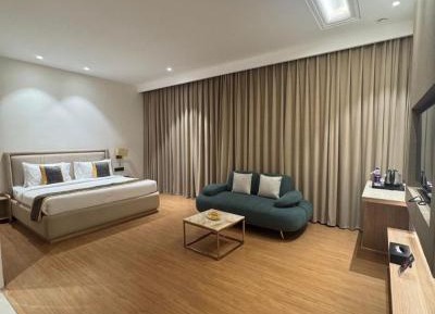 Suite with City View