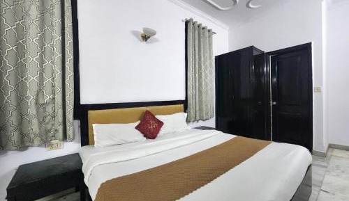 Budget Single Room