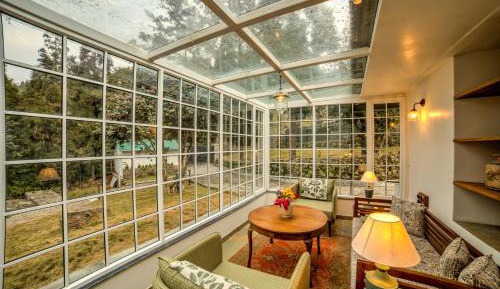 Singell Heritage Room with Private Solarium