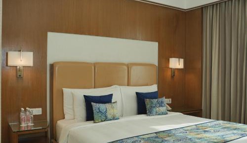 Standard Room Offers Buy1Get1 on Premium beverages between 11amto7pm and 15% discount on Food and Soft beverages, SPA and Laundry