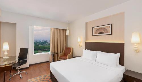 Deluxe Room - 50% off on Laundry service and enjoy Happy Hours with 1+1 offer