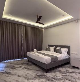 Double Room with Mountain View