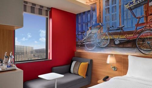 Deluxe Twin Room with One-Way Complimentary Airport Transfer and 30% Discount on F&B