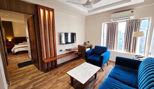 Deluxe Suite