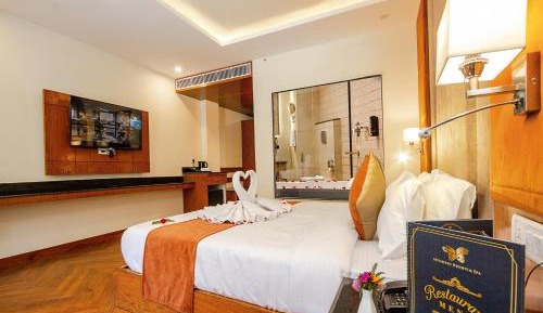 Queen Room