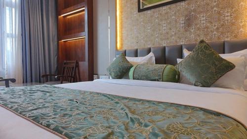Superior Deluxe Room