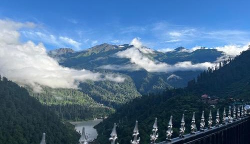 Triple Room with Mountain View