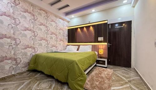 Two-Bedroom Apartment with Balcony