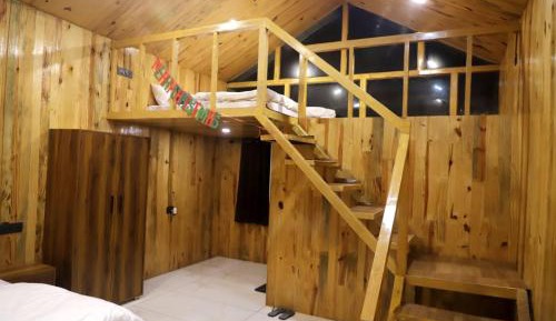 Premium Quadruple Room