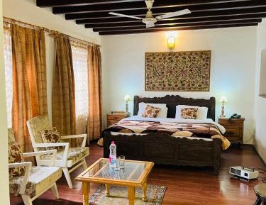 Large Double Room
