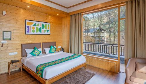 Deluxe Room with Mountain View