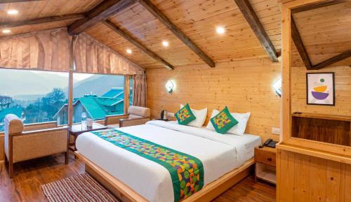Premium Room with Mountain View