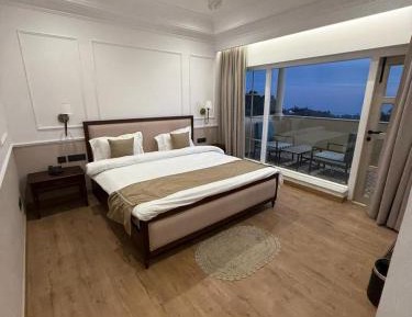 Family Suite with Balcony