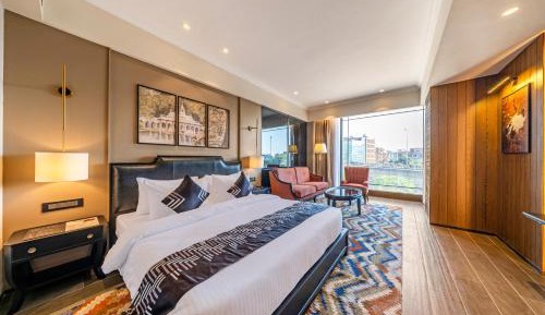 Premium Room with Lounge Area