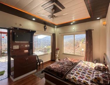 Basic Triple Room