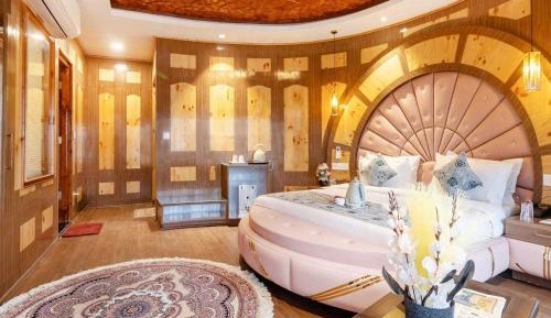 Luxury Triple Room