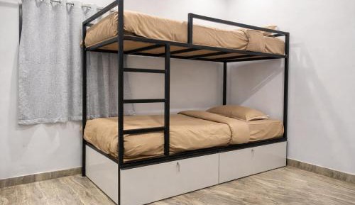 Mixed Dormitory Room
