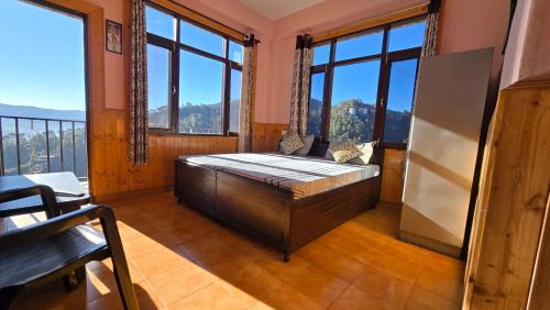 Double Room with Balcony (3 Adults)