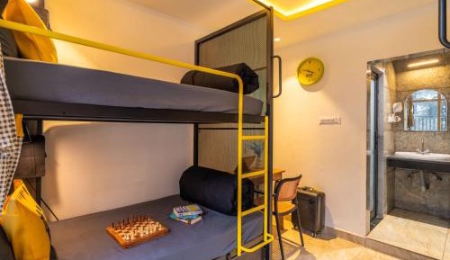  Bed in 4 Bed Female Dormitory with Garden View 