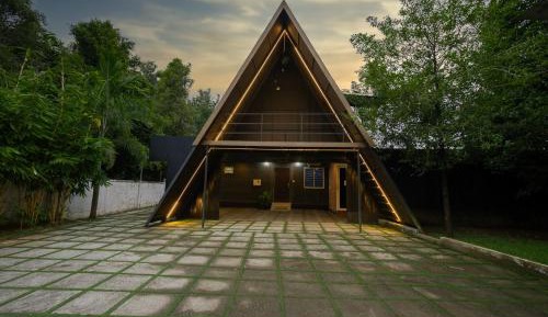 Three-Bedroom Vacation Home 