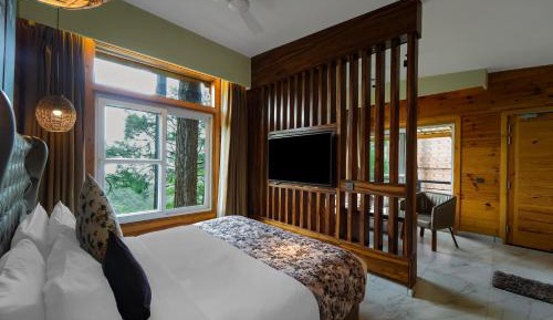 Double Room with Mountain View