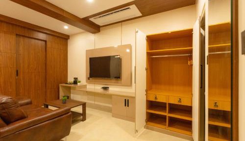Executive Suite
