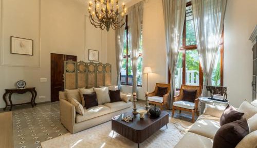 Ambalama Calma 4 Bedroom