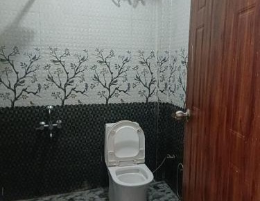 Deluxe Room (2 Adults + 1 Child)