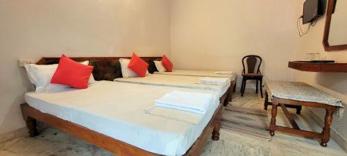 Single Bed in Female Dormitory Room