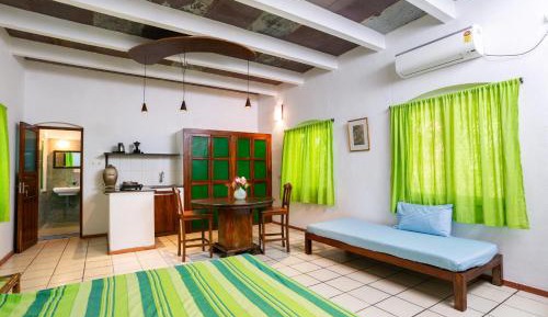 Studio with Terrace