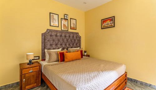 Small Double or Twin Room