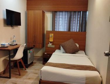 Deluxe Single Room