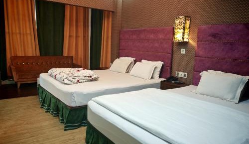 Triple Room with Lake View
